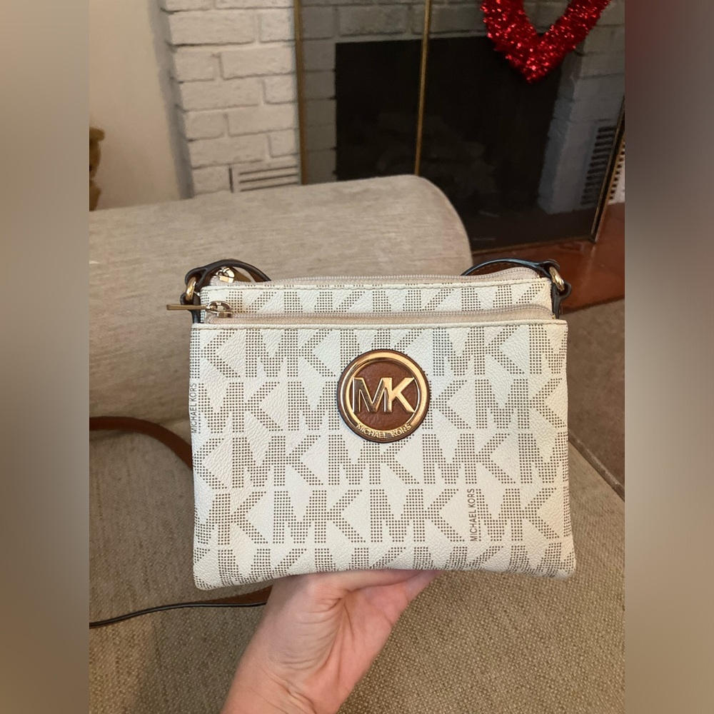 Michael kors Fulton vanilla crossbody purse